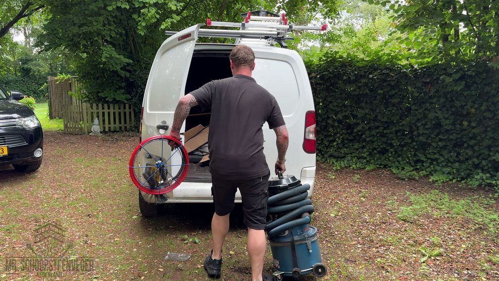 Schoorsteen onderhoud Dronten ladder bus Schoorsteen onderhoud Dronten ladder bus
